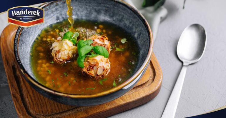 Najsmaczniejsze zupy, które powinny zagościć na stole w Boże Narodzenie