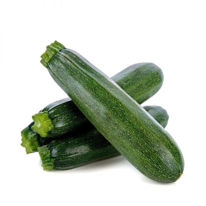 Idealne przyprawy do zupy krem z cukinii – odkryj smakowe sekrety!