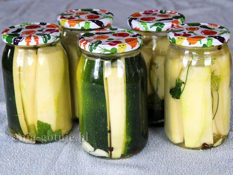 Odkrywamy smak kiszonej cukinii – wyjątkowe doznania kulinarne