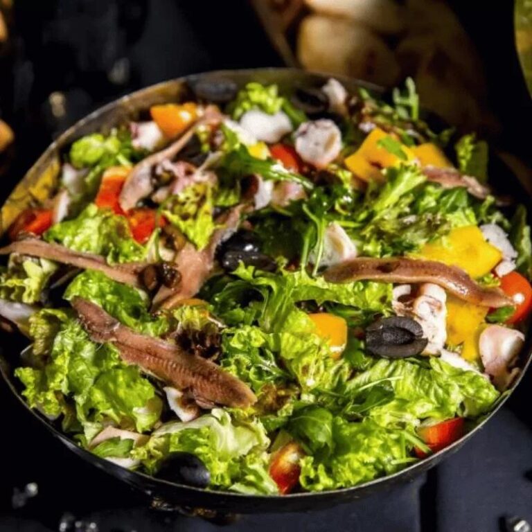 Odkryj niezwykły smak anchois – co warto wiedzieć?