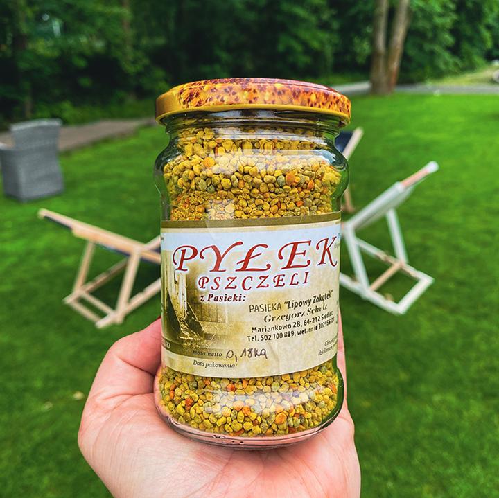 Odkryj niezwykły smak pyłku pszczelego: co warto wiedzieć?