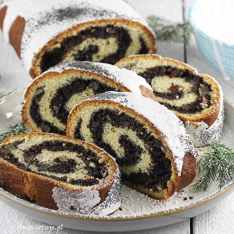 Mąka pszenna vs orkiszowa do makowca