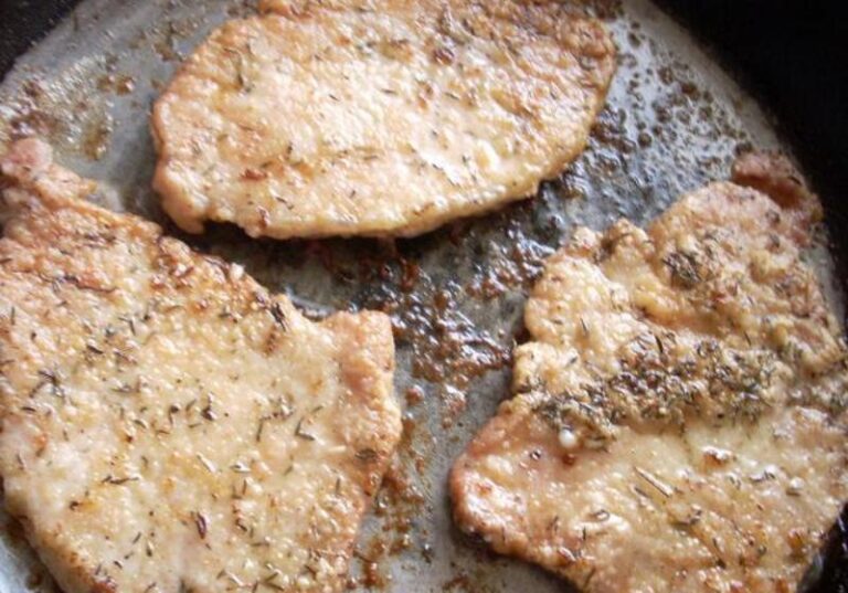 Idealny schab na patelni: ile smażyć, by uzyskać doskonały smak?