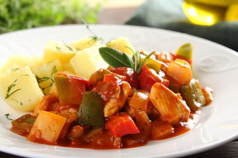 Wołowina w zupie gulaszowej